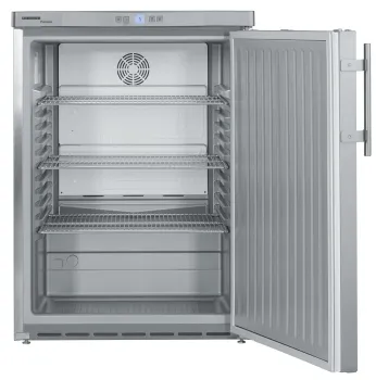 Liebherr FKUv 1660 unterbaufähigesr Getränkekühlschrank  mit Umluftkühlung