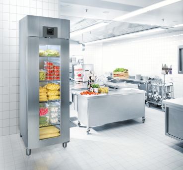 Liebherr GKPv 6573 ProfiLine GN 2/1 Kühlschrank aus Edelstahl für den Einsatz in Großküchen