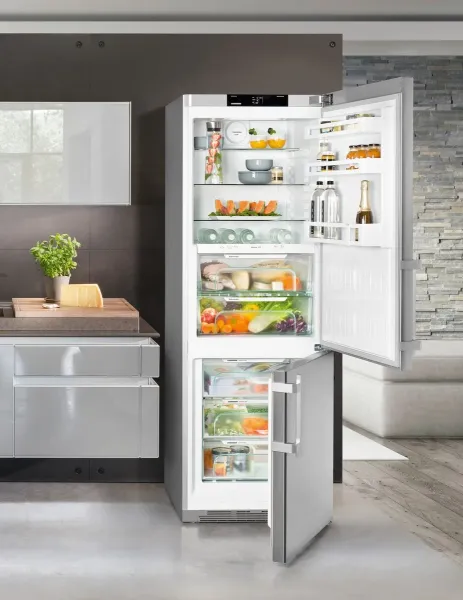 Liebherr CBNef 5715 Comfort BioFresh NoFrost Kühl-Gefrierkombination