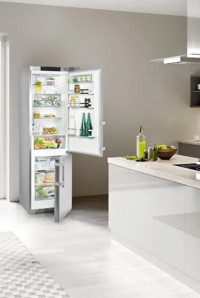 Liebherr CNPes 4868 NoFrost Kühl-Gefrierkombination